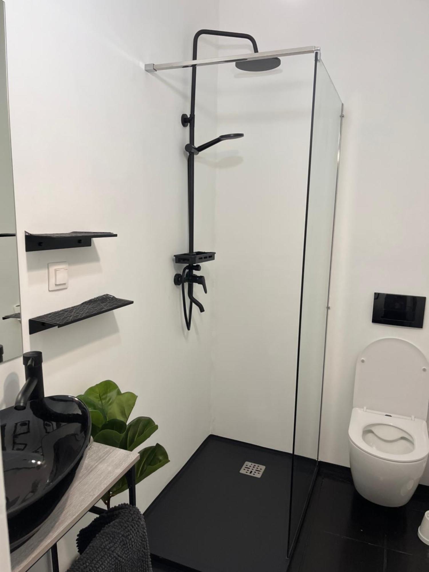 Utcara Nyilo Apartman Vác Exterior foto